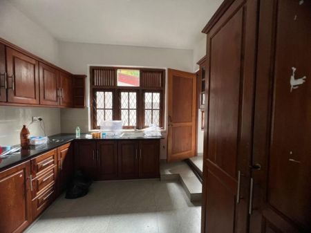 Kitchen - 17.2 Perch land with 4 Bedroom House for Sale in Ethul Kotte, S1946