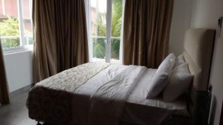 Bedroom - Sophisticated Semi Furnished Apartment For Sale in Colombo 3