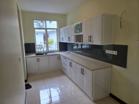 Kitchen - 4 Bedroom House for Sale in Malabe, S1948