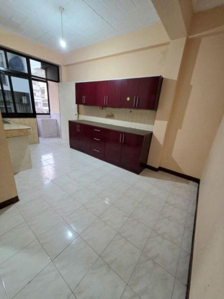 Kitchen - Spacious 3 BR Apartment for Sale in Colombo 6 - PDA376