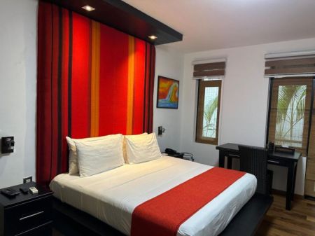 Bedroom - Luxury 6 Bedrooms Villa For Rent in Nawala - PDC21