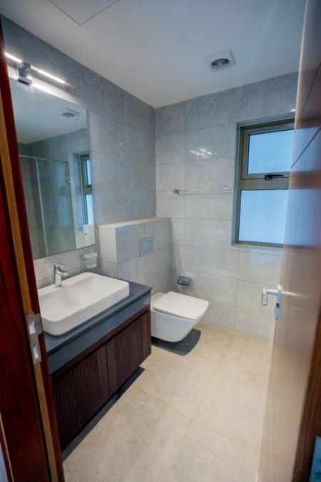 Bathroom - Apartment For Sale in Colombo 07 