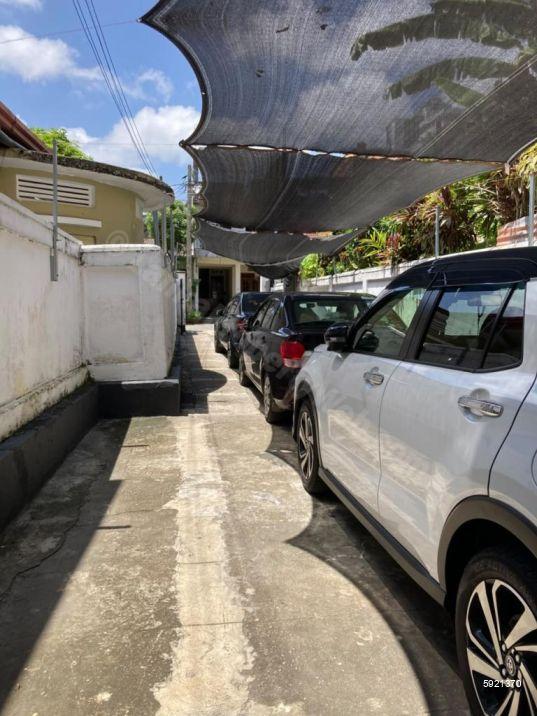 Exterior - House for sale in Colombo 5