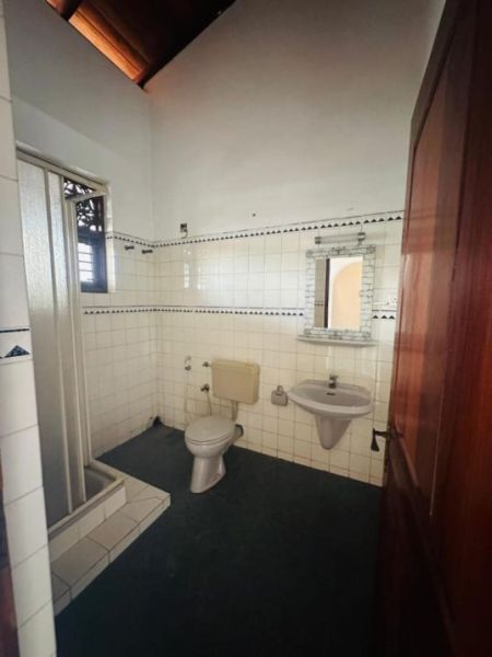 Bathroom - ￭ Dehiwala ￭ 04BR House For Sale ￭ (NK11390)