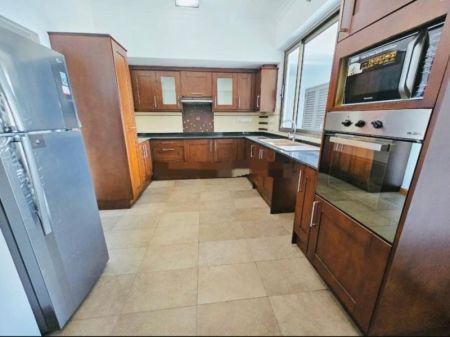 Kitchen - 4BR Apartment for Rent at Empire Residencies, Colombo 2.