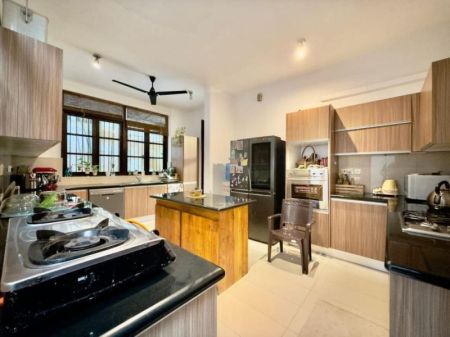 Kitchen - House for sale in Colombo 5 