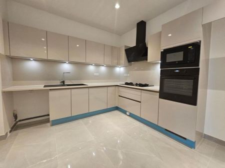 Kitchen - Beautiful Sea View 2BR Apartment for Rent at 606 The Address, Colombo 03