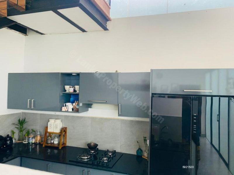 House for sale in Thalawathugoda