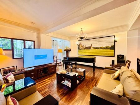 Living Room - House for sale in Colombo 7 