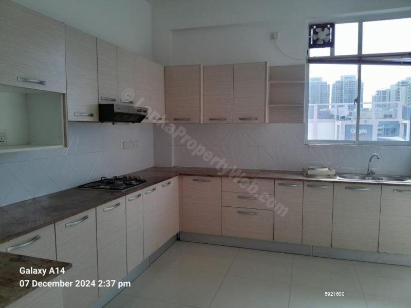 Apartment for rent in Colombo 5