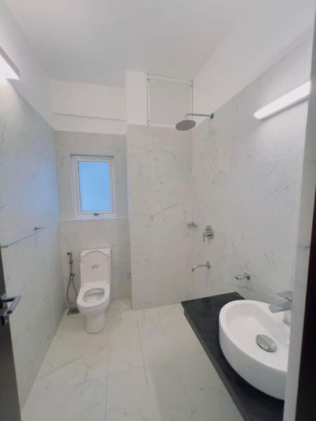 Bathroom - ￭ Mulberry Residencies  ￭ 02BR Apartment For Sale ￭ (NK107724)