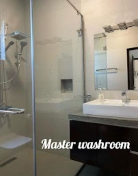 Bathroom - 2 Bedroom House for Sale - Battaramulla, Pothuarawa Road, Akuregoda | LKR 45 Million (EM851)