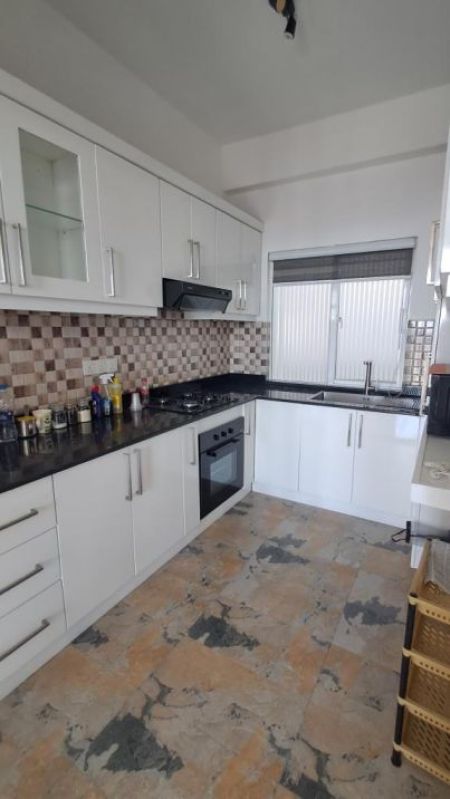 Kitchen - Mount Lavinia - Three Bedroom Ocean-View Apartment for Sale 