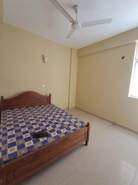 Bedroom - Mount Lavinia - Three Bedroom Apartment for Sale 