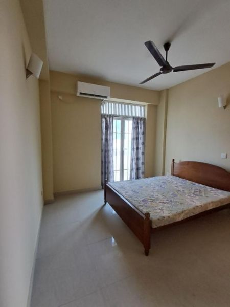 Bedroom - Mount Lavinia - Three Bedroom Apartment for Sale 