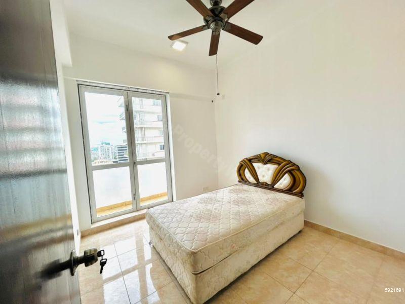 Bedroom - Apartment for sale in Colombo 6