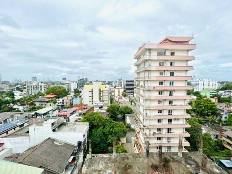 Exterior - Apartment for sale in Colombo 6