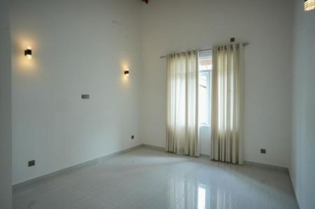 Bedroom - Bopitiya, Ja-Ela Brand New Luxury House for Sale 