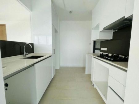 Kitchen - Capitol TwinPeaks - 03 Bedroom Unfurnished Apartment for Sale in Colombo 02 (A4574)