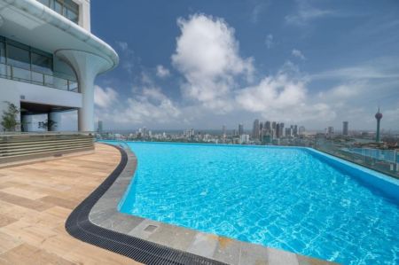 Pool - Apartment for Sale - The Grand - Colombo 07 | LKR 360,000,000