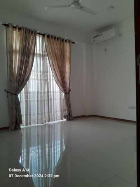 Bedroom -  Unfurnished Apartment for Rent – Span Tower, Colombo 05
