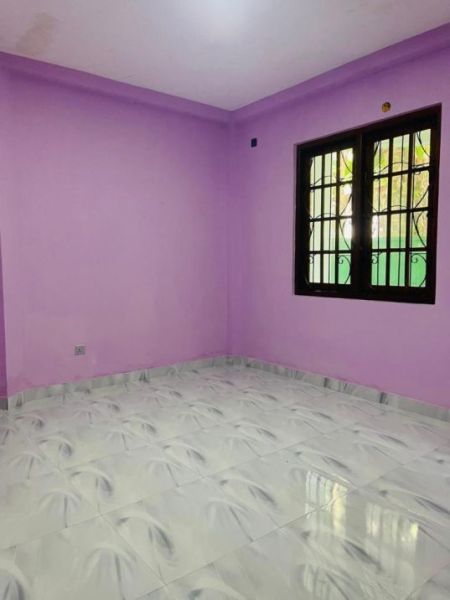 Bedroom - 4 Bedroom Two Storied Luxury House for Sale - Kalutara | 1km to Kalutara Town (EM861)