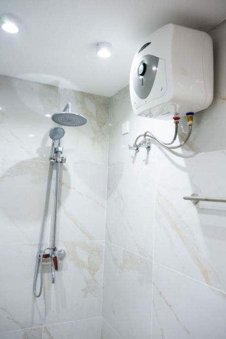 Bathroom - Luxury 3 Bedroom Apartment for Rent at RU Residencies / LKR 350,000 (EM222RN)