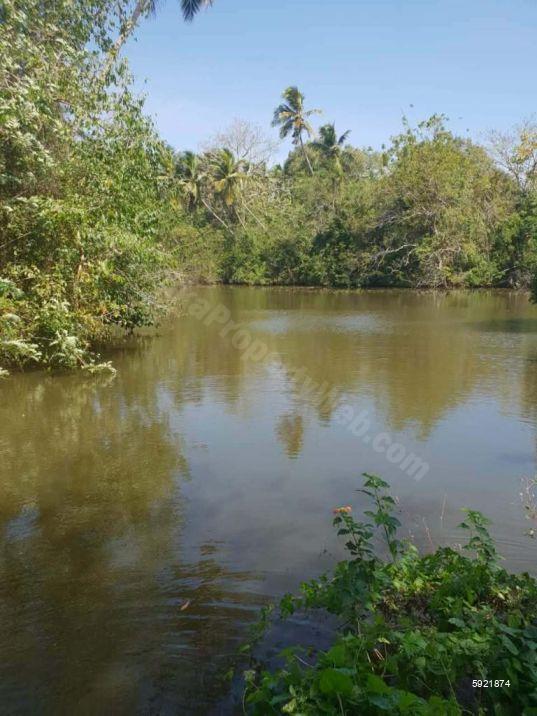 Land with house for sale in Tangalle