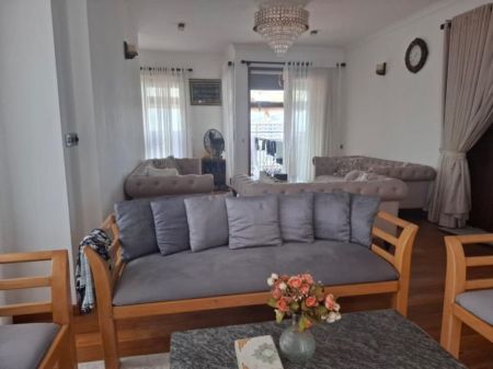 Living Room - (NAR693) Luxury Penthouse for Rent in Colombo 04