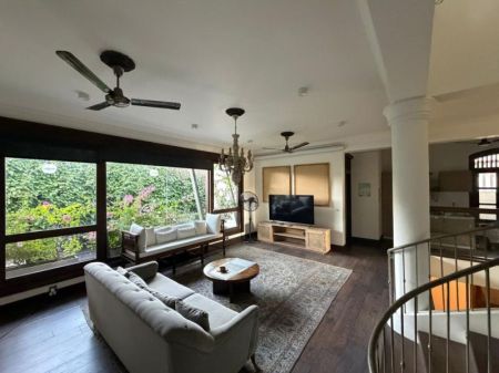 Living Room - Luxury Fully Furnished House for Rent - Colombo 05