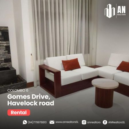 Living Room - 𝗥𝗘𝗡𝗧𝗔𝗟 : 𝗟𝗨𝗫𝗨𝗥𝗬 𝗔𝗣𝗔𝗥𝗧𝗠𝗘𝗡𝗧 - 𝗛𝗔𝗩𝗘𝗟𝗢𝗖𝗞 𝗥𝗢𝗔𝗗