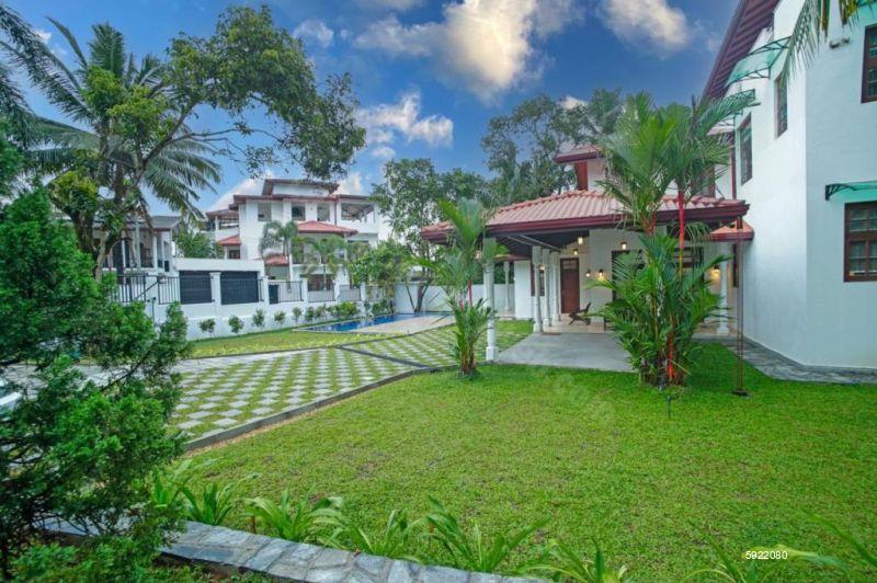 Exterior - House for rent in Kottawa