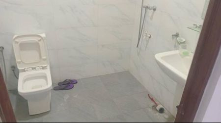 Bathroom -  9BR Multi-Unit Residential Property for Sale in Dehiwala | LKR 105 Mn(HS4739)