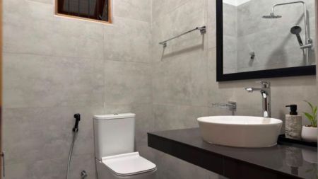 Bathroom - Fully Furnished 3 Bedroom Villa for Rent at Makumbura, Pannipitiya | LKR 200,000 (EM003RH)