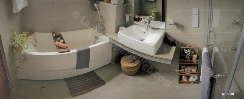 Bathroom - Apartment for rent in Colombo 8