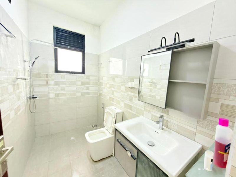 Bathroom - House for sale in Kottawa