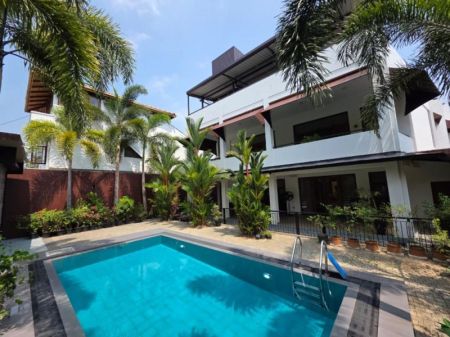 Exterior - Nawala Koswatta 02 Storied Luxury House on 21.26 Perches of Land for Sale