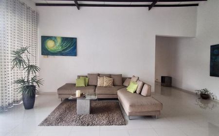 Living Room - Paddy Feild Facing Architect Designed House for Sale in Pannipitiya.