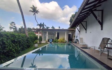 Exterior - Paddy Feild Facing Architect Designed House for Sale in Pannipitiya.
