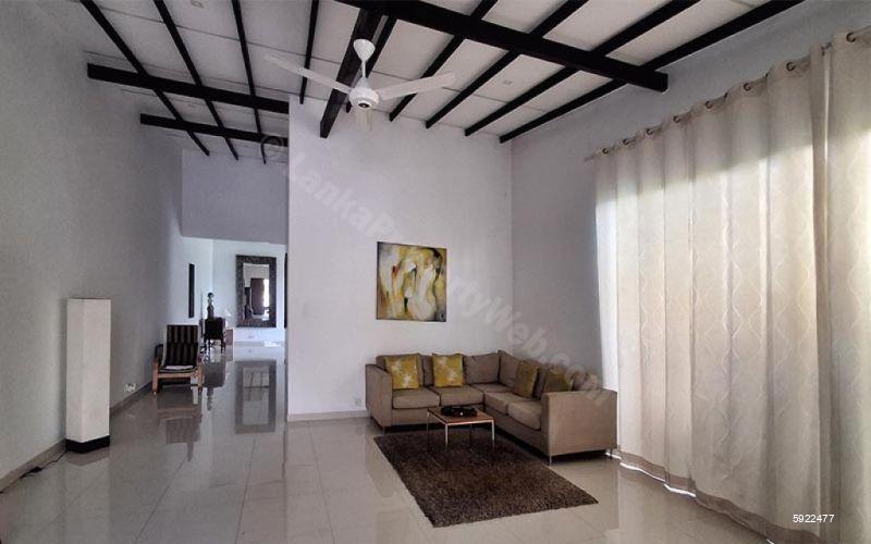 Living Room - House for sale in Pannipitiya