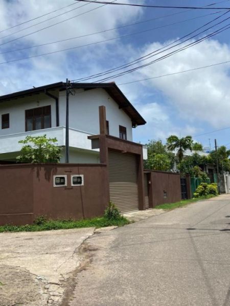 Exterior - House For Rent – Koswatta, Battaramulla