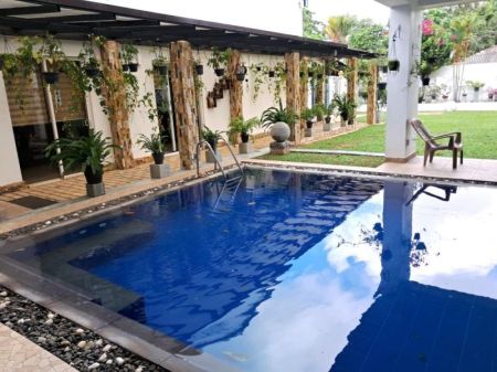 Exterior - Luxury House for Rent in Rajagiriya