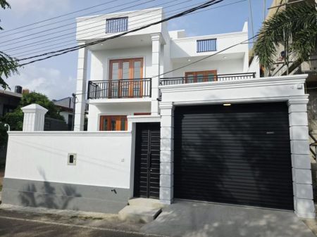 Exterior - Newly Build Luxury 3 Story House For Sale In Bokundara 