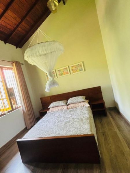 Bedroom - 5 Acre Coconut Estate with Luxury Modern Villa for Sale – Lunuwila | LKR 150 Million (EM165RK)