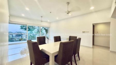 Dining room - Apartment for sale in Rajagiriya 