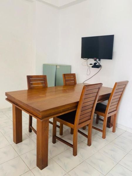 Dining room - 2-Bedroom Fully Furnished Apartment Short-Term Rental in Wellawatta. (Property Code: CSH201)
