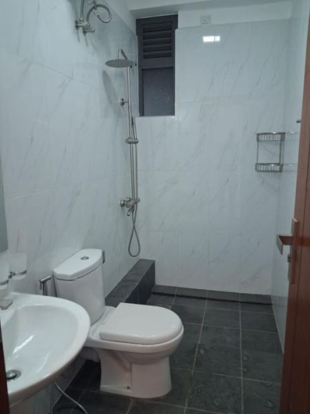 Bathroom - Brand New 3BR Apartment for Rent at Expo Grand | Kotahena, Colombo 13