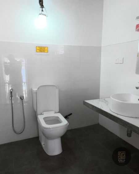 Bathroom - House for rent in Nawala 