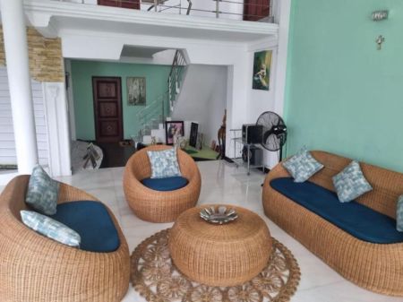 Living Room - Furnished 7BR House for Sale in Talahena | LKR 70 Million(HS4749)