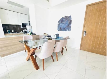 Dining room - Super Luxury 3BR Apartment for Sale in Capitol TwinPeaks Residencies, Colombo 2. 